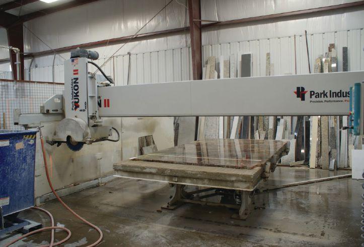 A Montresor Luna 740 inline polishing machine from Salem Stone is used for varying edges.