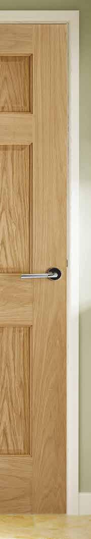 Euro Lock 367876 Geneva Smooth curved 150 x 40mm back plate, with a soft curving lever resulting in a chic designer-style combination.