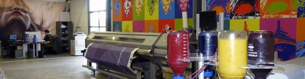 Benefits of fabric graphics Fabric graphics are easy to transport, install and handle. They are wrinkle and stain resistant and can even be dry-cleaned.