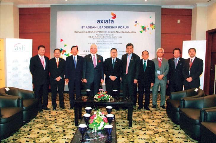 Boediono, Prime Minister Dato Sri Mohd Najib, Cambodian Senior Minister Cham Prasidh, Maybank President & CEO Dato Seri Abdul Wahid Omar and ASLI CEO