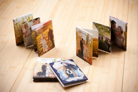 They make fabulous gifts for an entire bridal party, or for each member of the family from a portrait shoot. Plus, since they start at $6 each, they make great thank you gifts for your customers.