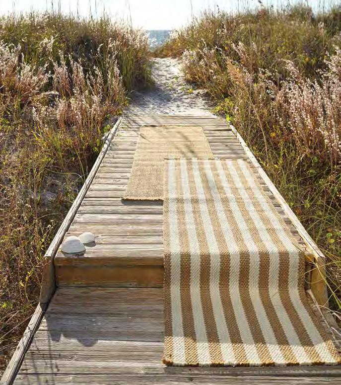 FLAT WOVEN 700 seagrass #0085 750 seagrass stripe #0085 GRASSY ISLAND 100% POLYPROPYLENE. REVERSIBLE. USA MADE IN NC Our Grassy Island designs create a crisp canvas for indoor and outdoor spaces.