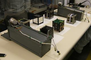 The CubeSat Program, Cal Poly SLO Page 7 1. Introduction 1.1 Overview Started in 1999, the CubeSat Project began as a collaborative effort between Dr.