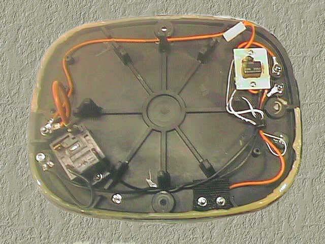 BULK HEAD COMPONENTS (Underside) Heat Sensor Plug Water Sensor Print Board