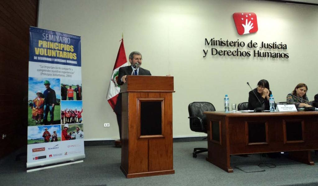 Figure 1- Carlos Scerpella, Superintendent Human Rights and Public Service, Newmont South America, promoting the VPSHR in Lima, Peru.
