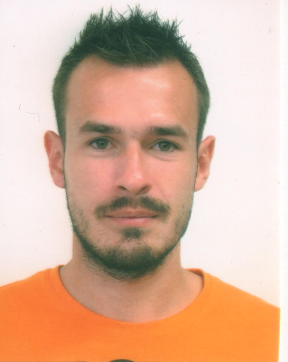 Matteo Ciman Curriculum Vitae Current Position Currently, I am a PostDoctoral Researcher at the Quality of Life group of the Center Universitaire d Informatique, Institute of Services Science,
