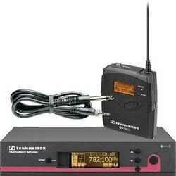 00 Sennheiser ew 152 G3 Wireless Bodypack Microphone System with ME 3 Headset Mic * Frequency A: 516-558MHz * ME3 Cardioid Headset Microphone * 12 Compatible Frequencies Per Bank # 615541 #
