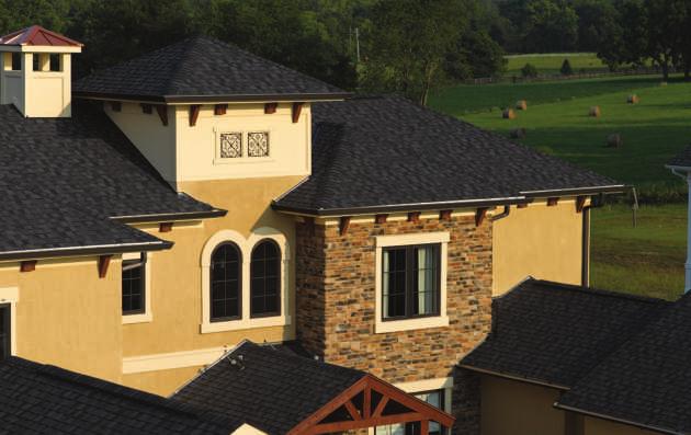 DESIGNER SHINGLES COLOR AVAILABILITY Max Def Burnt Sienna Max Def Driftwood Max Def Georgetown Gray Max Def Granite Gray NorthGate, shown in Max Def Moire Black Max Def Heather Blend NORTHGATE Max