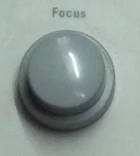 7.) Beam Tilt Pivot Points a.) Focus (RC Focus ) the specimen to minimum contrast. Note: the Focus knob has two parts. The smaller, inner knob changes the focus.