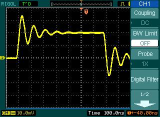 2. Set up the channel bandwidth limit To use CH1 as an example, input a signal that contains high frequency component. Press CH1 BW Limit OFF, to set up bandwidth limit to OFF status.
