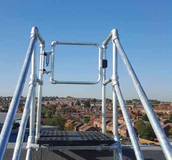 Connecting the KEE PLLET GTE to the supporting structure is simple using KEE KLMP fittings which are directly fixed to the existing guardrail or mechanically/chemical