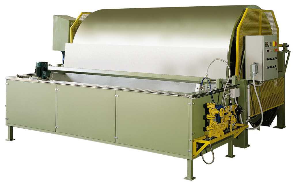 PULVERIZERS The process of transformation of the raw material is done via the pulverization of