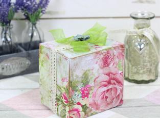 handmade gift boxes Spring into