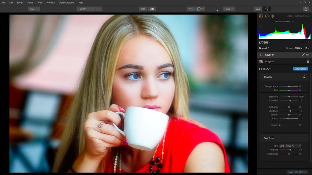 Using an Adjustment Layer Luminar offers a special type of layer that makes it easy to precisely edit your photos. Any filter or filters in Luminar can be applied to an Adjustment Layer.