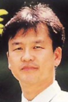 His research interests include operation and design of power distribution systems with distributed generation. Jae-Eon Kim received the B.S.