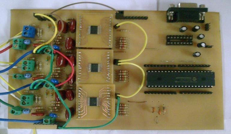represeted i 2 s complimet. The voltage chael output is the first 16 bits ad the curret chael is the followig 16 bits.