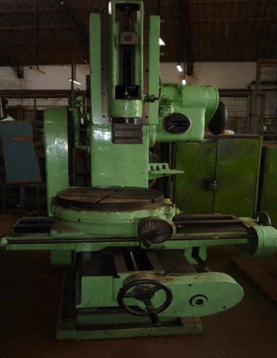 SLOTTING MACHINE AND SLOTTING OPERATIONS The slotting machine was developed by Brunel in 1800 much earlier than a shaper was invented.