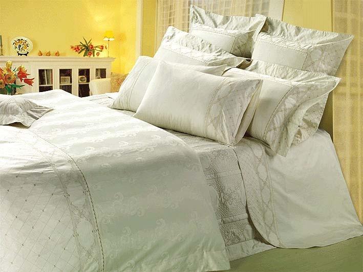 Naples 10 pc All 100% Cotton Ivory Luxury Bedding Set The Finest Luxury Bedding with elegantly decorated rich Embroidery and Luxurious Sateen & Jacquard finish in an Popular Off-white Ivory Color.