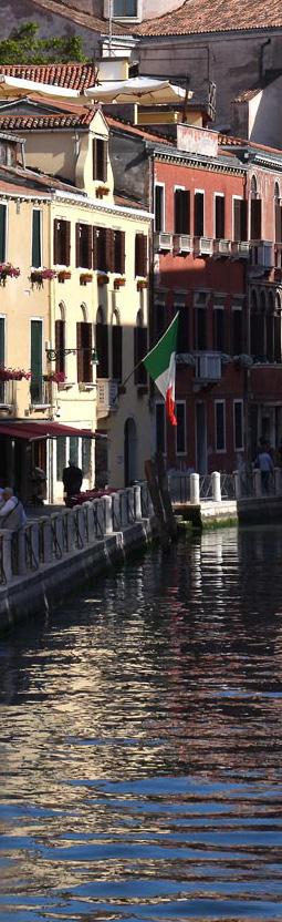 The choice of fine materials, skilled craftsmenship and the history of Venice: here is an