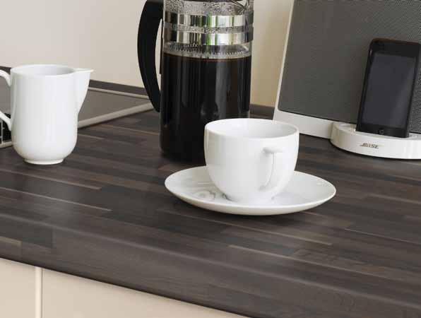 WOODGRAIN mid TO dark TONES mid TO dark WOOdGRAIN TONES OFFER A HIGH QUALITy APPEARANCE ANd REQUIRE minimal maintenance PERFECT FOR THOSE WITH busy