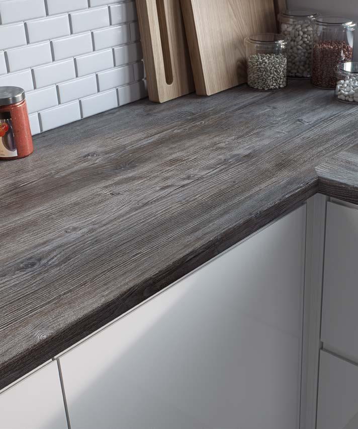 Jackson Pine H1486 ST36 Thanks to its rustic character, Jackson Pine is a strikingly natural decor, reminiscent of a piece of driftwood.