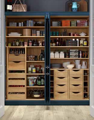Pantry systems For more information on any of our features, visit masterclasskitchens.co.