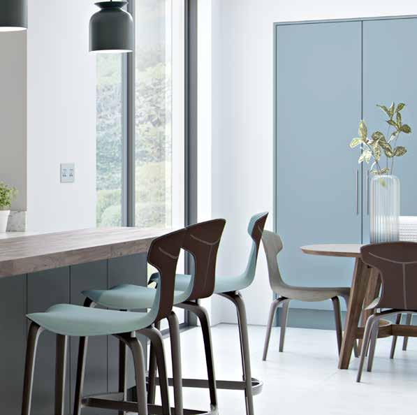 Sutton A modern, slab style design at its very best - finished in our brilliantly smooth silk