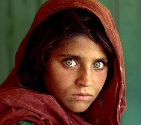 Title: "Afghan Girl" (detail) Photographer: Steve McCurry Subject: Sharbat Gula Camera: Nikon FM2 Film: Kodachrome 64 Lens: Nikkor 105mm