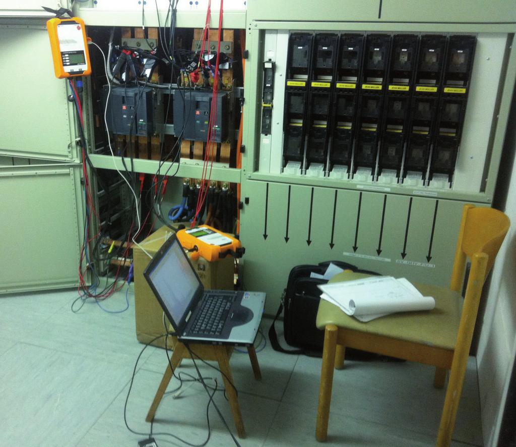 Blackout test on emergency power diesel generator in the hospital (Figures 5, 6 and 7) In another hospital, this test was done to document the voltage quality as well as the efficacy of the switch
