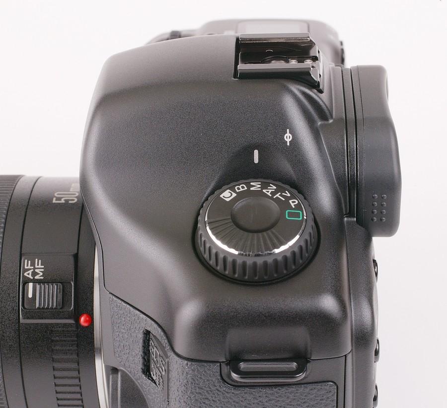 Mode Dial set to Manual. Aperture and shutter speed are now completely controllable by the user.