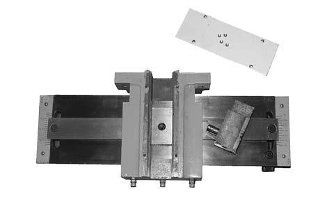 Pivot Bar Taper Attachment Body Block Assembly Figure 11. Top cover and block assembly removed from taper attachment body.