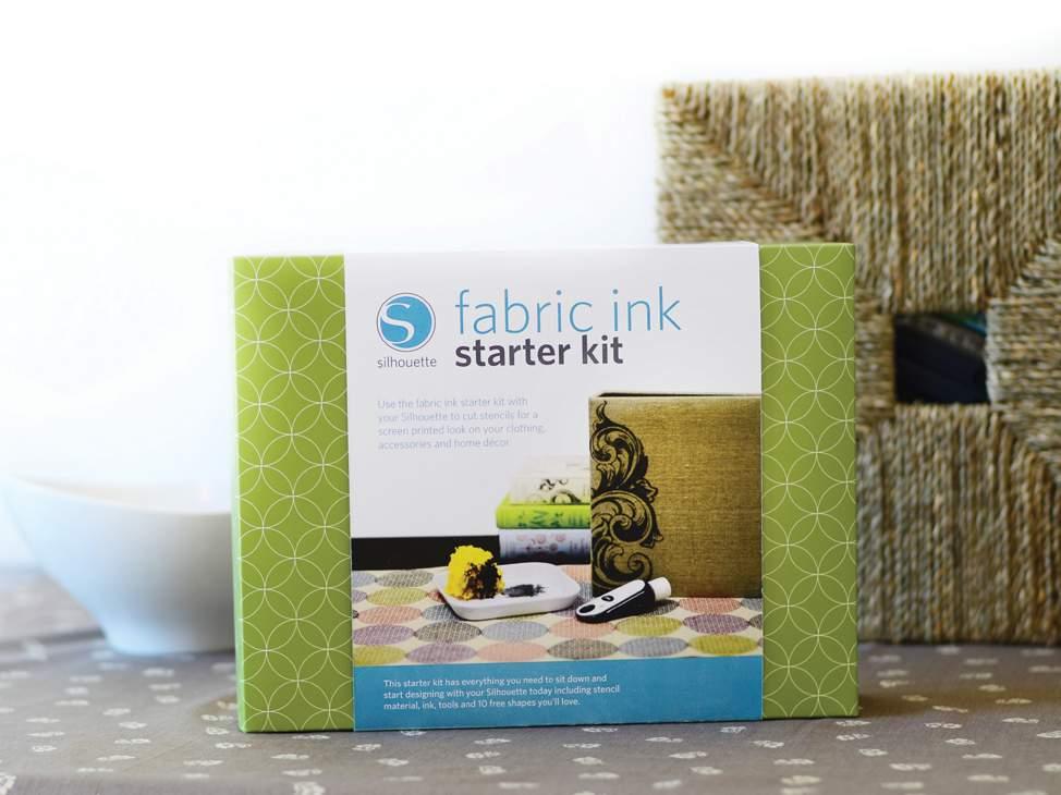 28 silhouette 2015-2016 media: fabric ink 29 The Fabric Ink Starter Kit contains everything you need to create your first fabric ink project, including ink, stencil vinyl, tools, an instructional