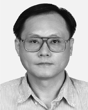 Mr. Chang was awarded the third place at the National (Taiwan) Mobile Handset Antenna Design Competition in 2006 and 2008. Kin-Lu Wong (M 91 SM
