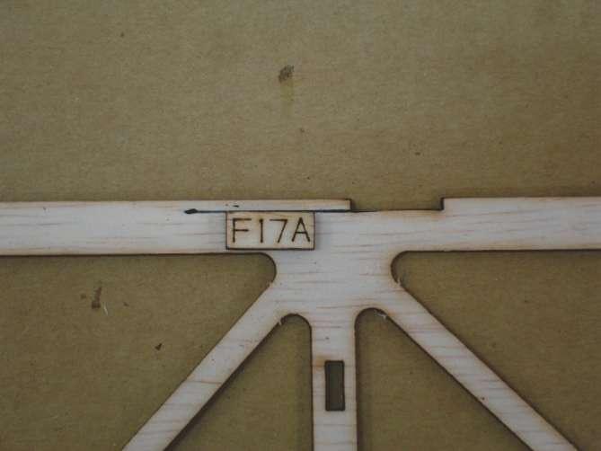 F2L F1L F17A Use UHU glue to secure the F1R on the F2R and