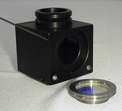 data-recording camera. The ASI Photoport Beam Splitter works with most inverted microscopes to provide two direct C-mount ports at the microscopes design location. The splitter uses a 36.0 x 25.5 x 1.