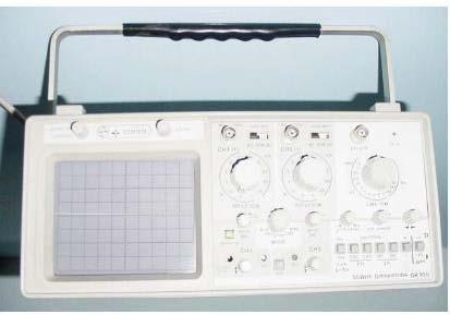 Digital Oscilloscope A two channel digital storage oscilloscope (Gould 1602) with a sampling speed of 20 Ms/sec and an operating frequency range of 0 20 MHz has been used.
