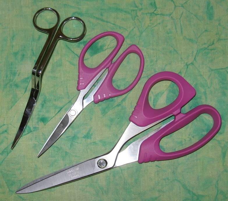 Best Scissors Havel s 8 Sewing/Quilting Scissors to cut fabric Havel s 5 ½ Curved Tip Sewing Scissors for appliqué 5 ¼ Ultimate Embroidery Scissors at the sewing machine
