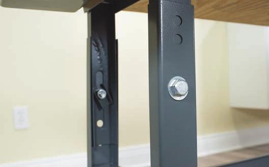 Tip: o not over tighten the screws or they will prevent the drawer from sliding freely.