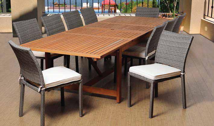 LEYLAND RECTANGULAR EXTENDABLE TABLE WITH LIBERTY SIDE CHAIRS.