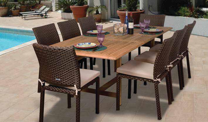 DIAN EXTENDABLE RECTANGULAR TABLE WITH LIBERTY SIDE CHAIRS.