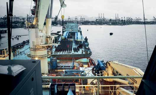 EXTENSIVE EXPERIENCE INTERMOOR S PORTFOLIO INCLUDES A WIDE VARIETY OF MOORING PROJECTS Moorings for FPSOs, semisubmersibles, spars, tension-leg platforms, TAD units, and production and loading buoys