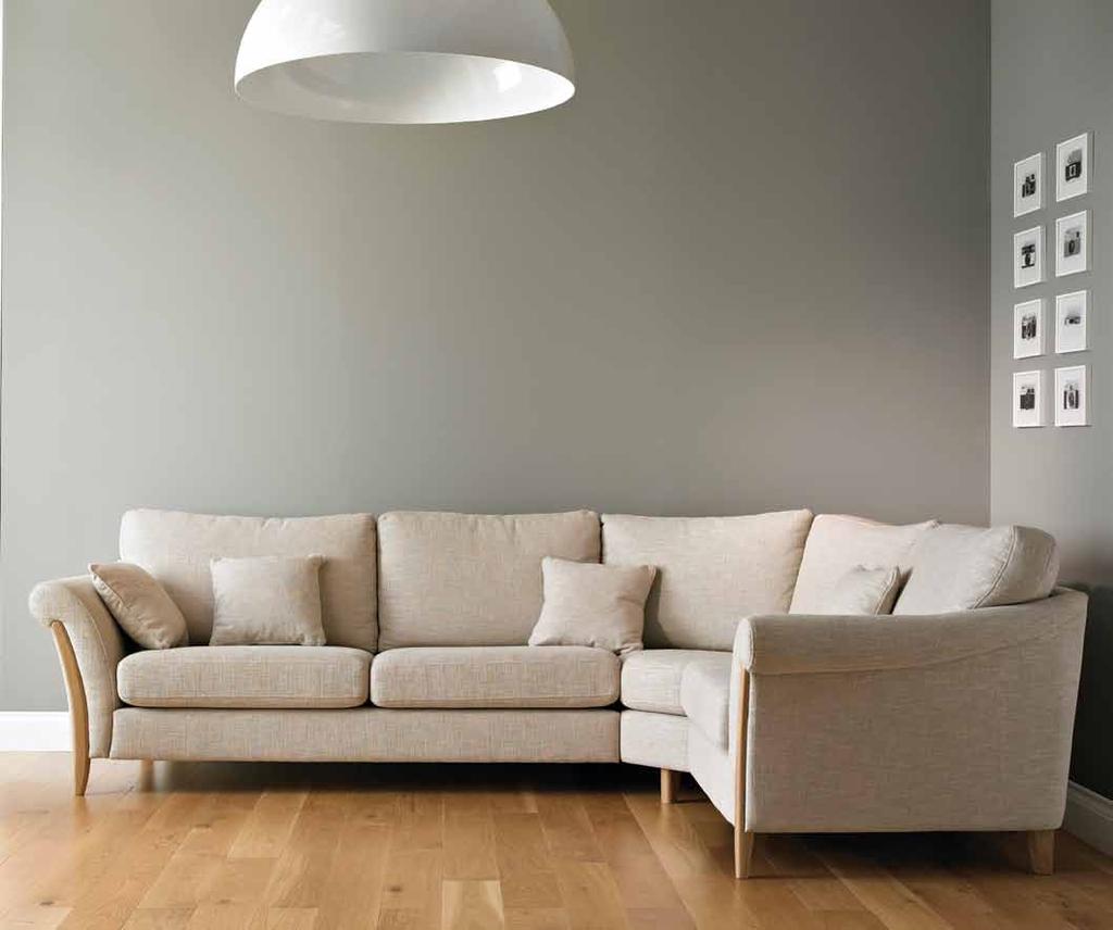triggiano With its modular assembly the Triggiano sofa can adapt to any living space and allows you to tailor your sofa to