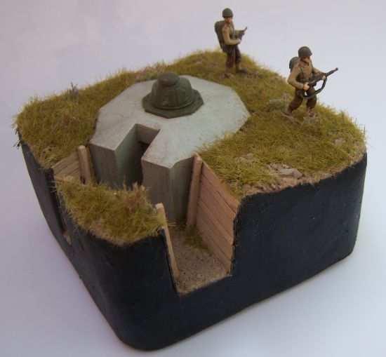 U-form ringstand für Ft17 panzerturm building tutorial Let me tell you a few words about the construction of my smallscale (1/72) vignette with a German bunker. The bunker is completely scratchbuilt.