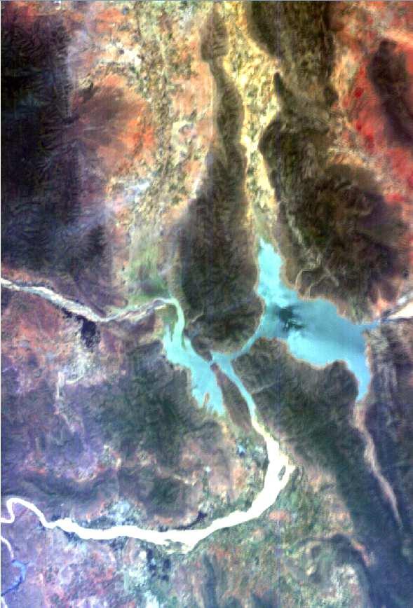 TECHNOLOGY SOFTWARE The reservoir Somasila (river