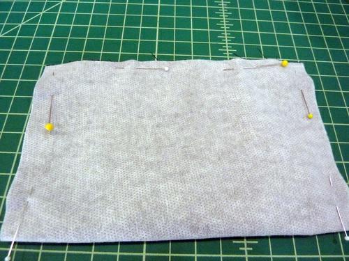 If necessary, re-thread the machine with thread to best match the lining in the top and bobbin. 5.