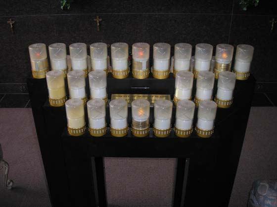 1 Memorial Candles are