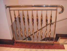 Structural glass balustrade with