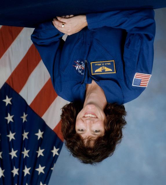 Mission Specialist 4: Laurel Blair Salton Clark Laurel Clark, 41, a commander (captain-select) in the U.S. Navy and a naval flight surgeon, will be Mission Specialist 4 on STS-107.
