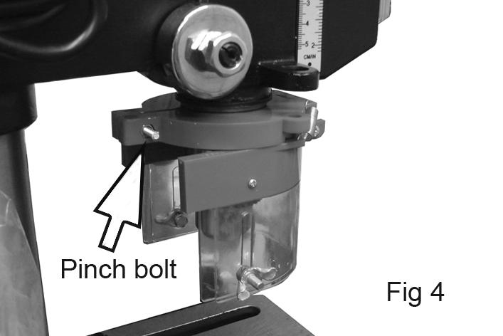 3. Screw the three feed handles firmly into the hub as shown in Fig 3.