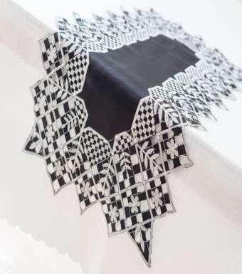 FLORENTINE-B/W easycare This range features contrasting embroidered detail and bold black & white colour palette.
